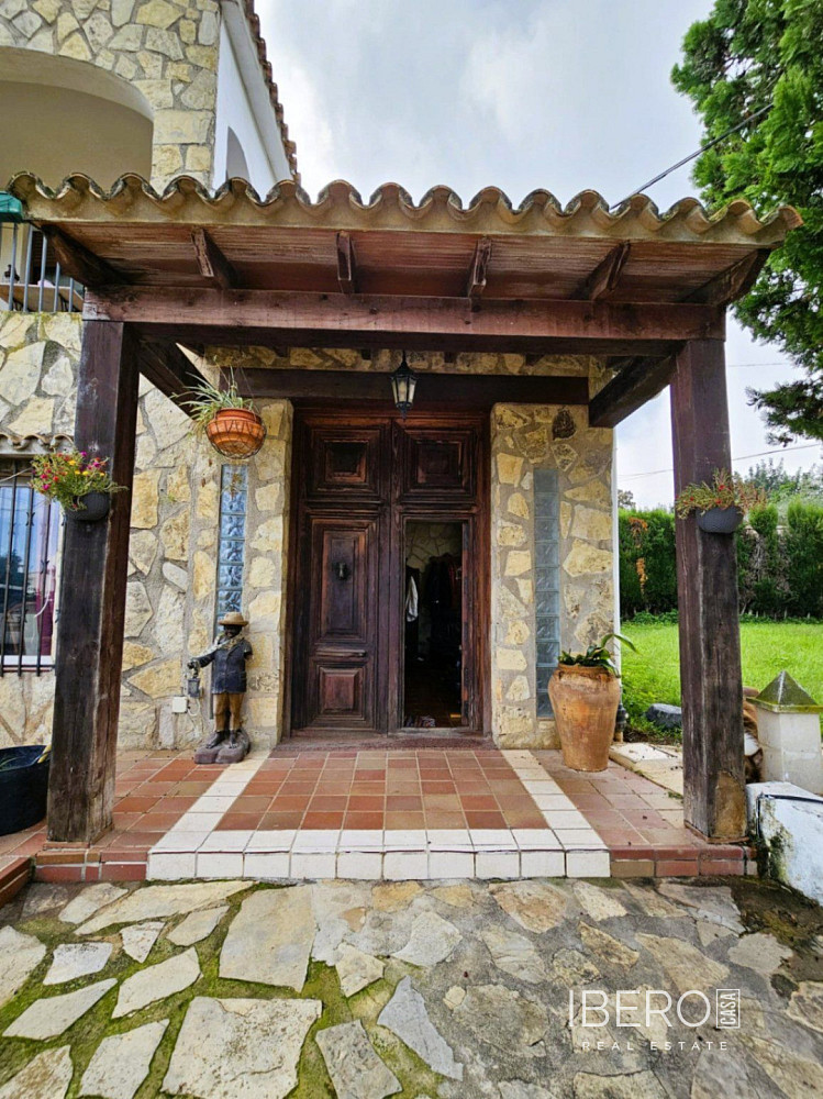 Prodej domu 269 m² s pozemkem 1 545 m² – pohled 4