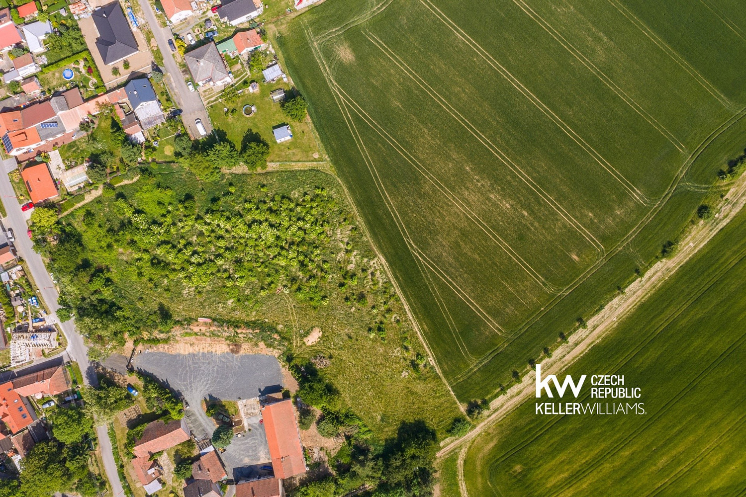 Prodej stavebního pozemku 9 550 m²