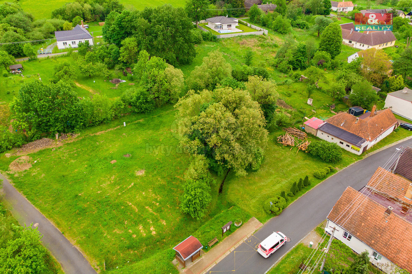 Prodej stavebního pozemku 410 m² — photo 3