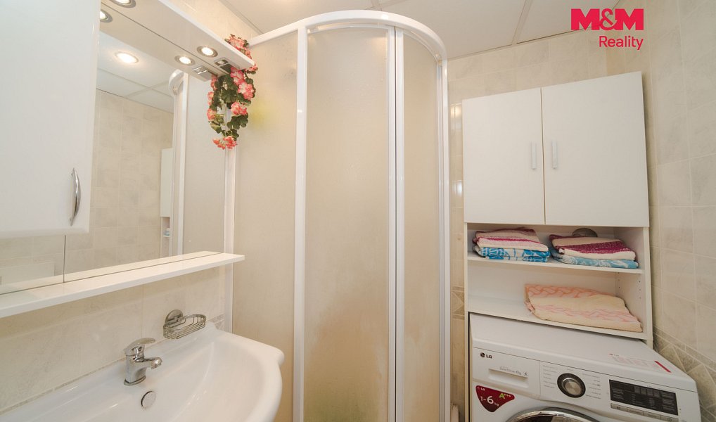 Prodej bytu 3+1 75 m², Praha – náhled fotky 16
