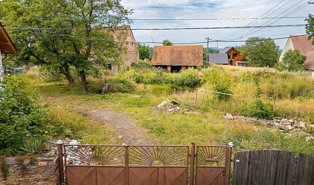 Prodej domu 330 m² s pozemkem 3 898 m², Černíny – náhled fotky 6