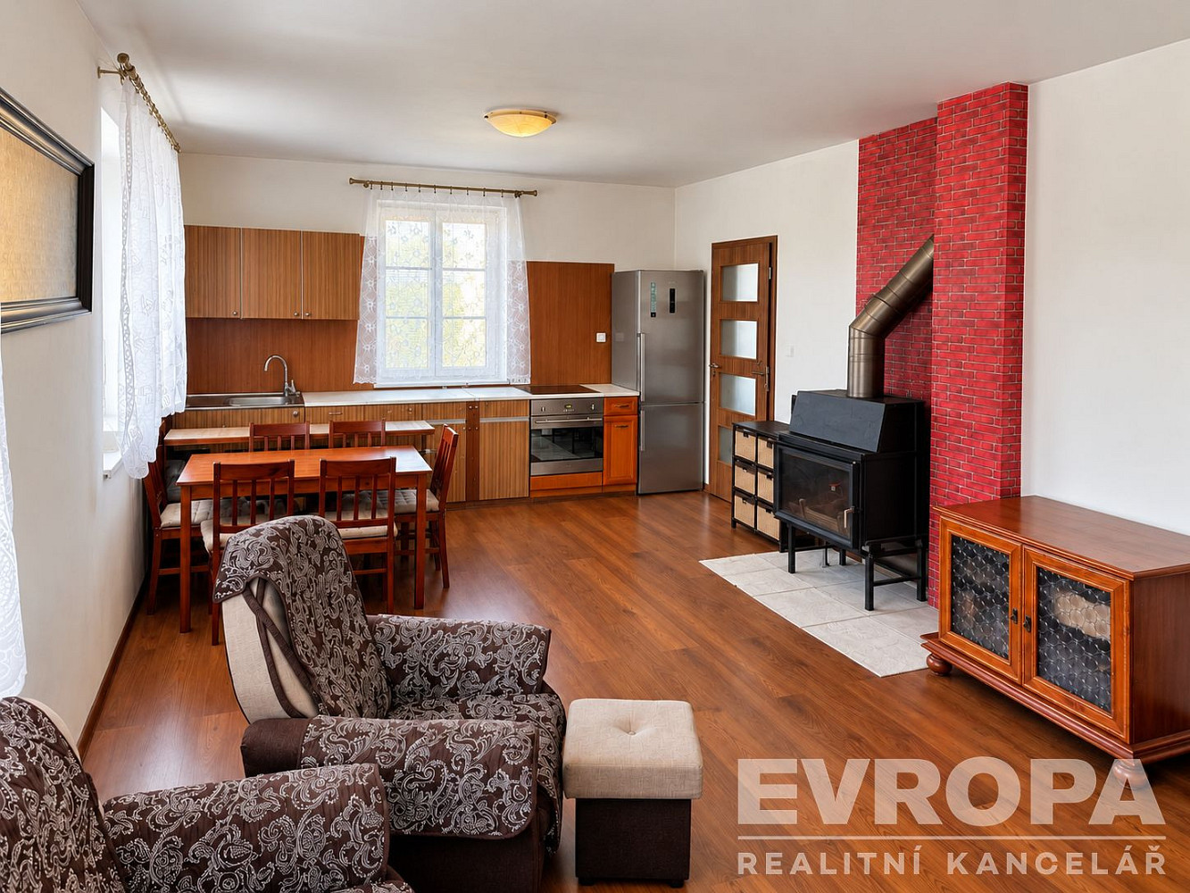 Prodej domu 138 m² s pozemkem 812 m² – fotografie 4