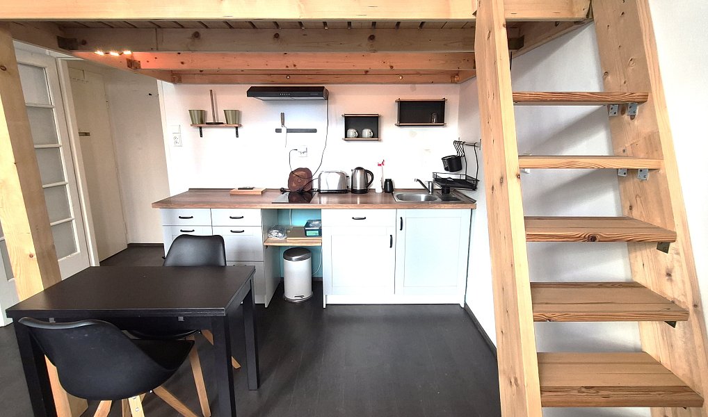 Prodej bytu 1+kk 20 m², Praha – náhled fotky 8