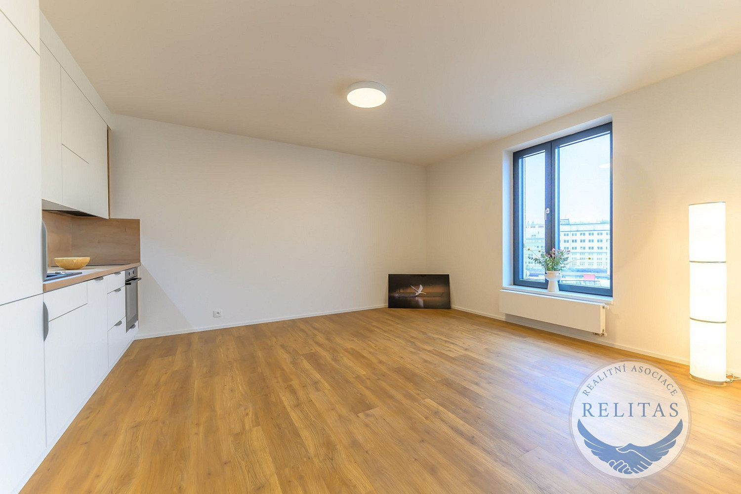 Pronájem bytu 1+kk 31 m² – fotografie 4