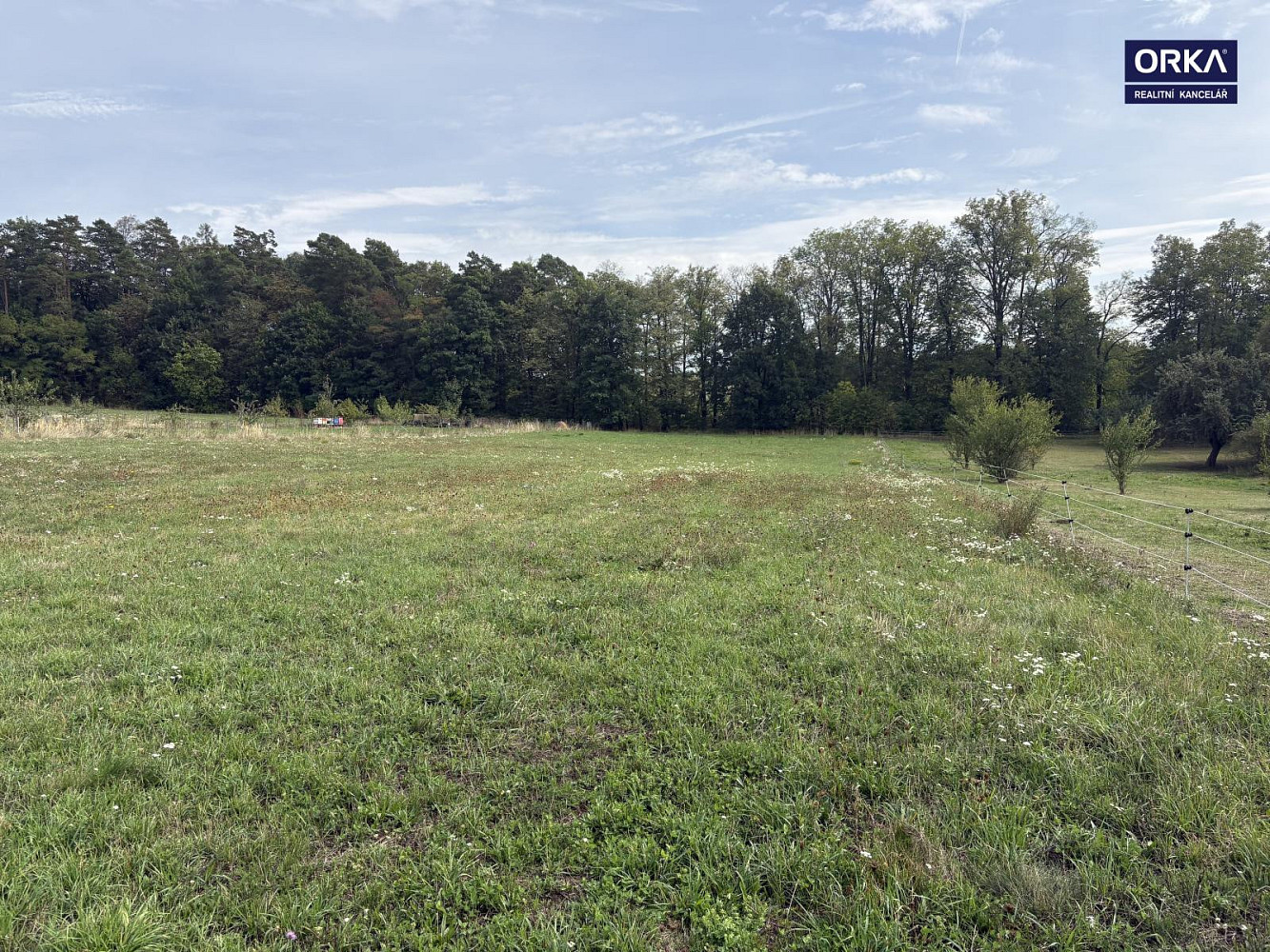 Prodej pole 1 815 m² – fotografie 3