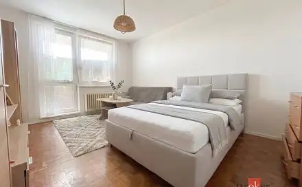 Pronájem bytu 2+1 54 m², Slovácká, Břeclav
