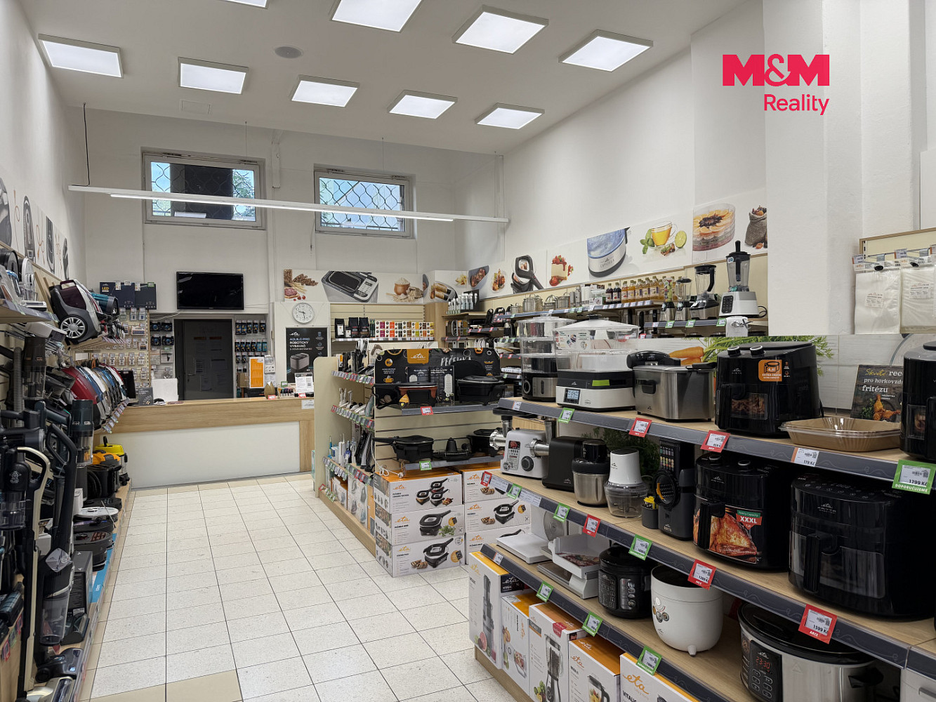 Pronájem obchodních prostor 150 m² – fotografie 4