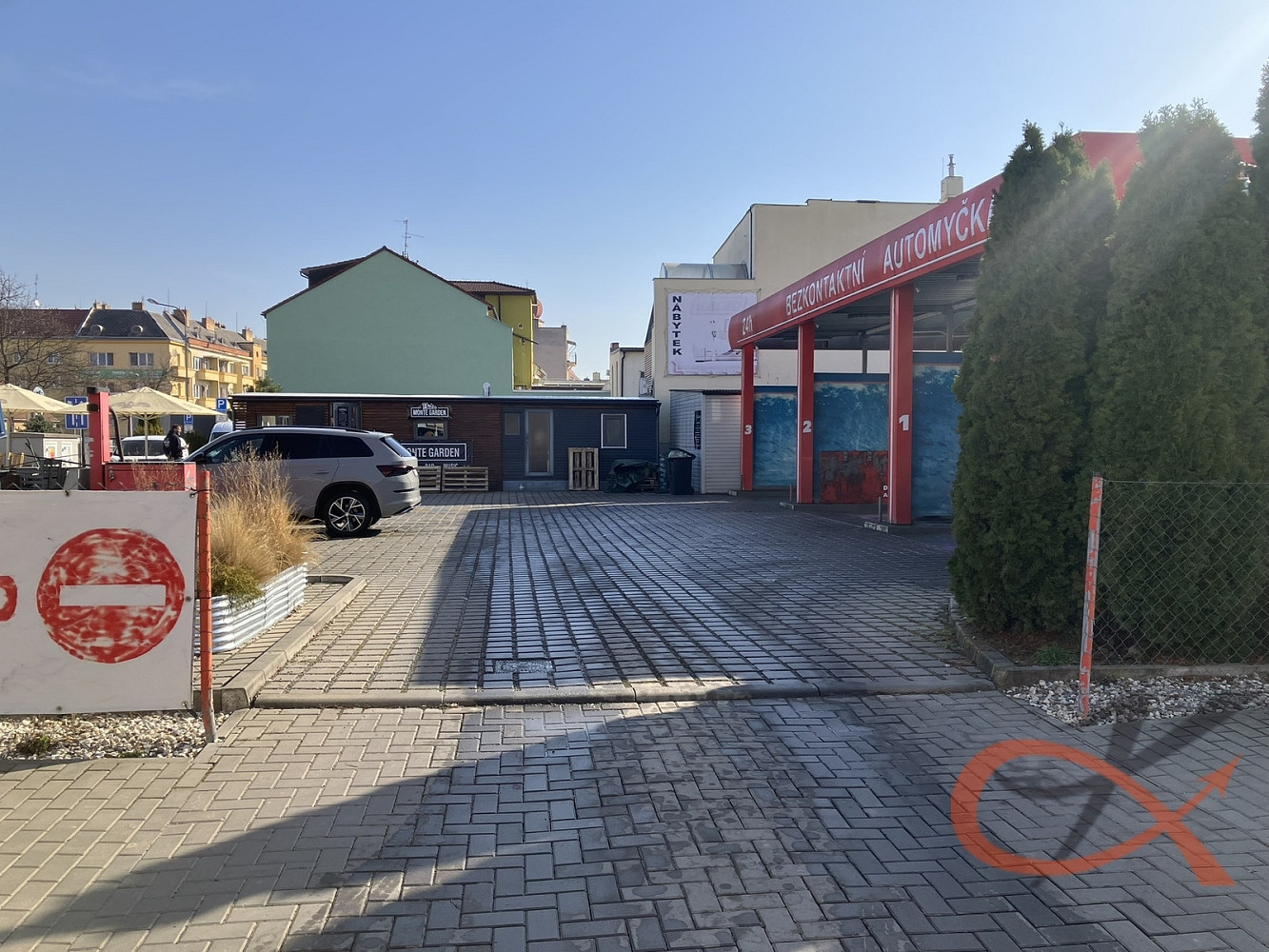 Prodej obchodních prostor 2 433 m² – fotografie 2