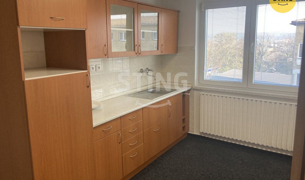 Pronájem kanceláře 47 m², Třinec – náhled fotky 3