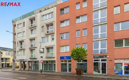 Pronájem obchodních prostor 122 m², Jana Palacha, Pardubice - Zelené Předměstí