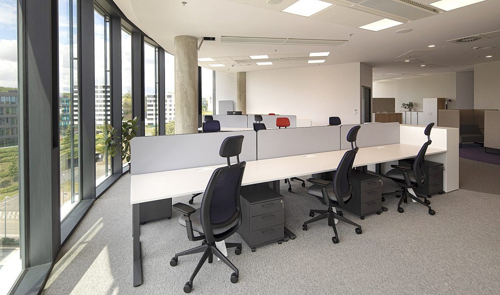 Pronájem kanceláře 247 m², Praha – náhled fotky 8