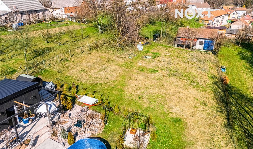 Prodej stavebního pozemku 1 639 m², Drahobudice – náhled fotky 2