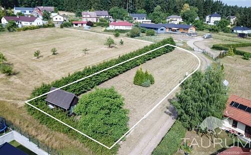 Prodej stavebního pozemku 1 390 m², Chaloupky, okres Beroun