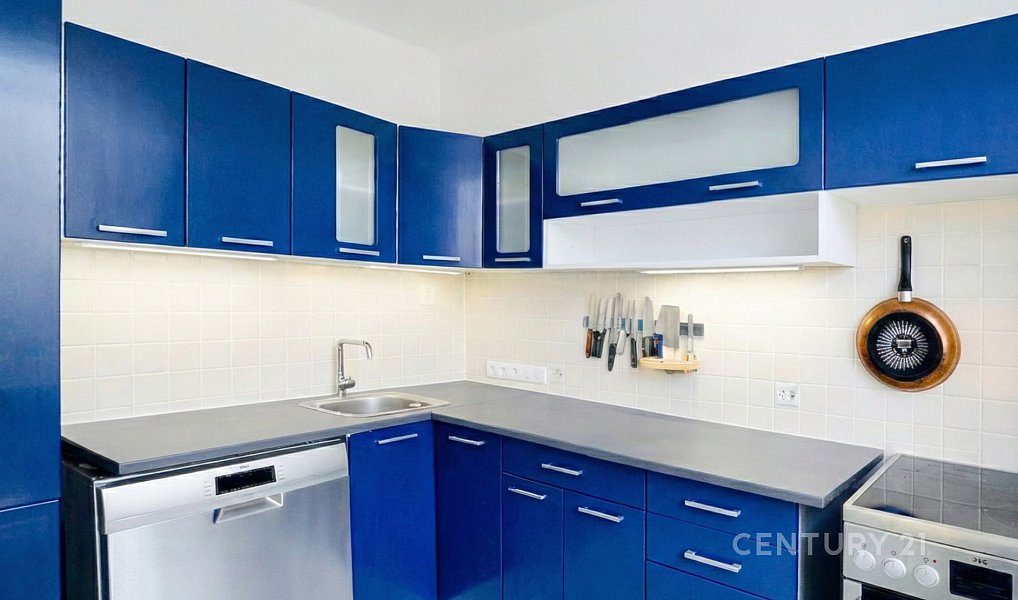 Prodej bytu 2+1 60 m², Praha – náhled fotky 2