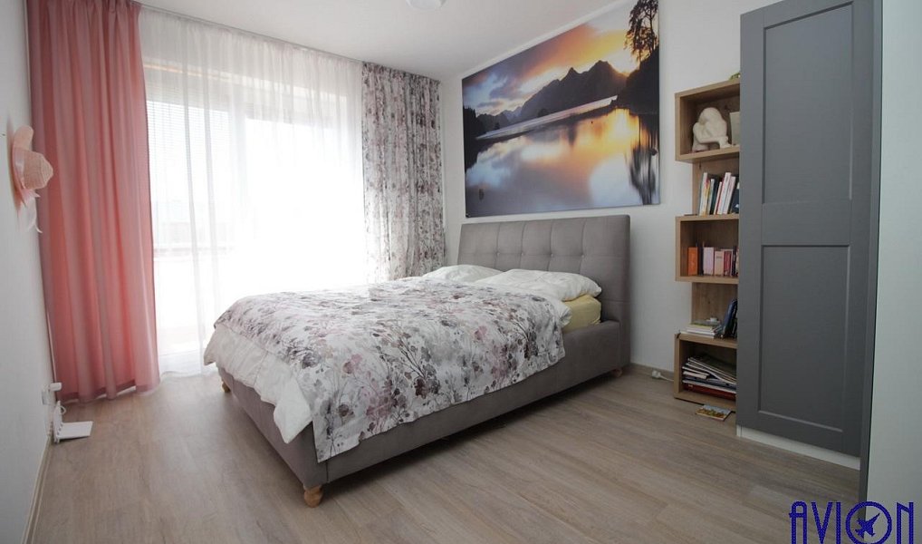 Pronájem domu 142 m² s pozemkem 347 m², Praha – náhled fotky 17