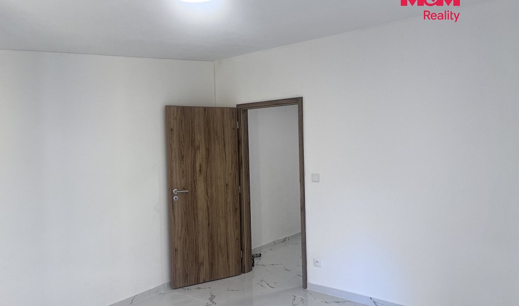 Pronájem bytu 2+1 59 m², Hořovice – náhled fotky 8