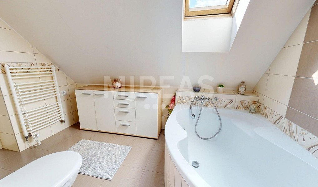 Prodej domu 128 m² s pozemkem 90 m², Benátky nad Jizerou – náhled fotky 10