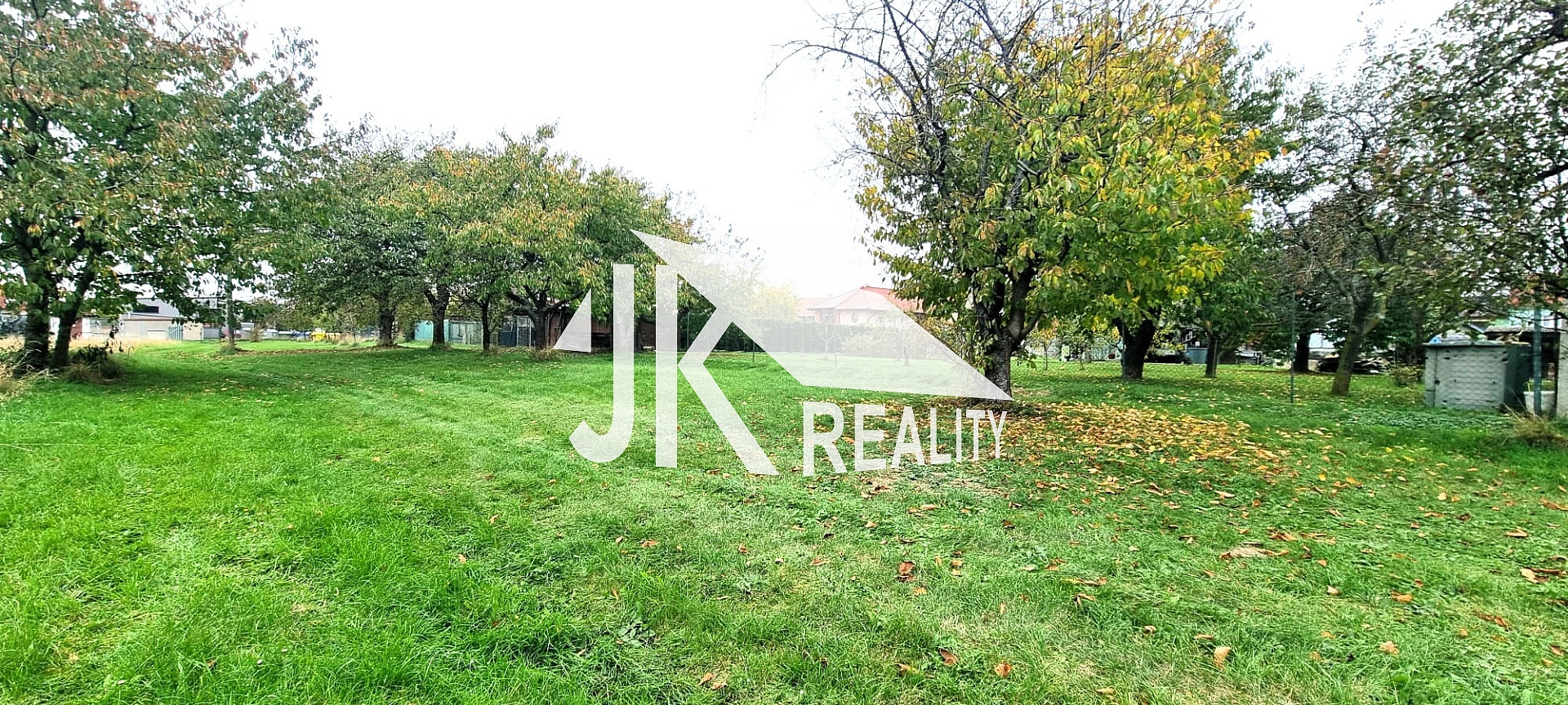 Prodej stavebního pozemku 2 248 m² – pohled 3