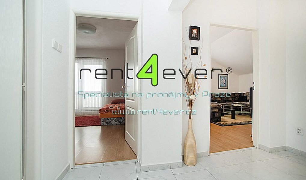 Pronájem bytu 3+1 82 m², Praha – náhled fotky 17