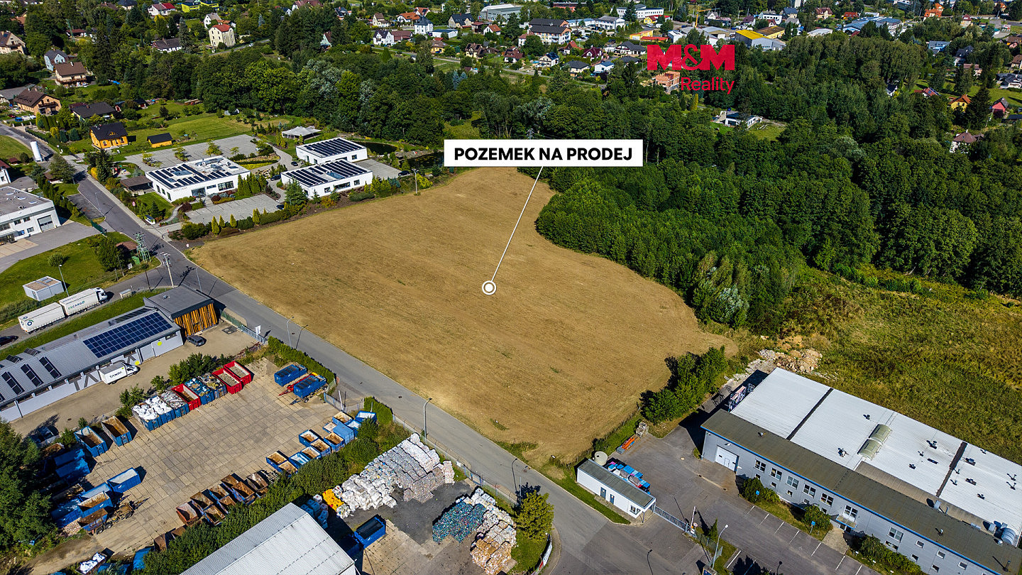 Prodej komerčního pozemku 23 808 m²