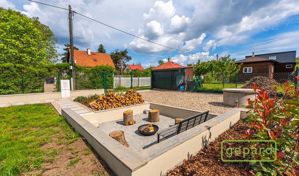 Prodej domu 82 m² s pozemkem 323 m², Černošice – náhled fotky 55