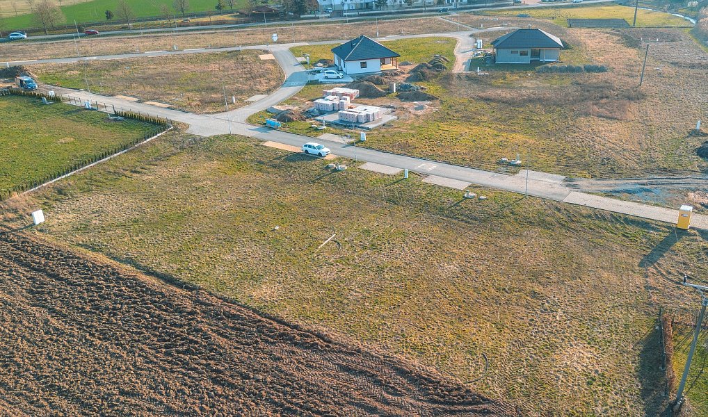 Prodej domu 89 m² s pozemkem 981 m², Ráby – náhled fotky 57