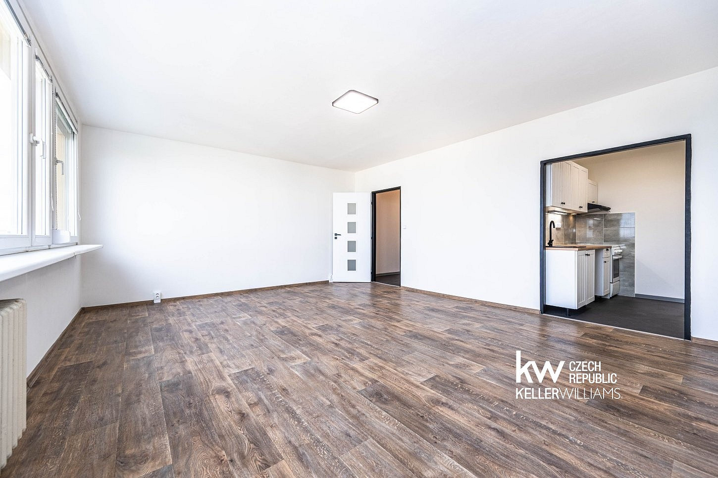 Pronájem bytu 1+kk 42 m² – fotografie 2