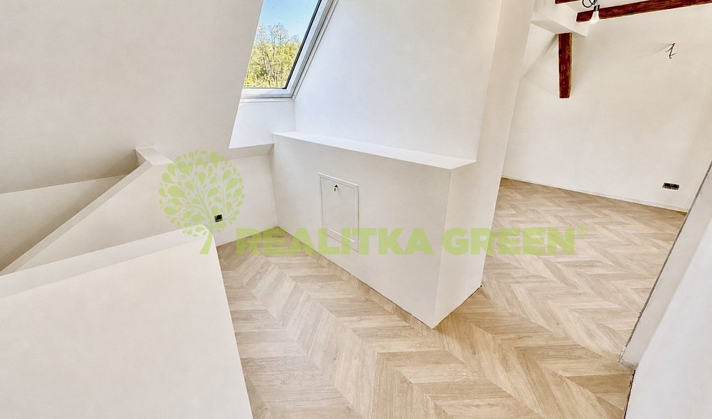 Prodej domu 181 m² s pozemkem 383 m², Hodslavice – náhled fotky 10