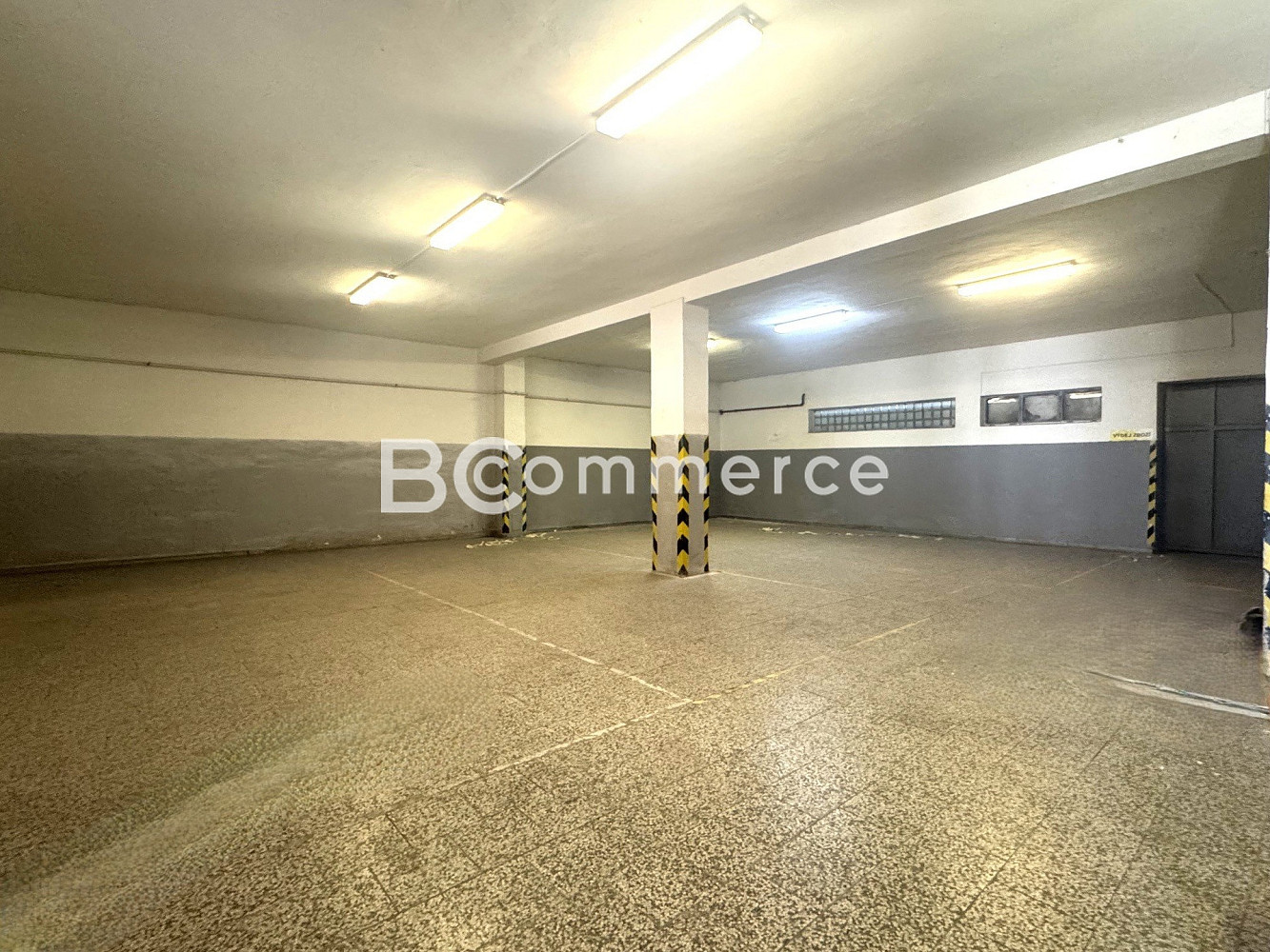 Pronájem skladovacích prostor 260 m²