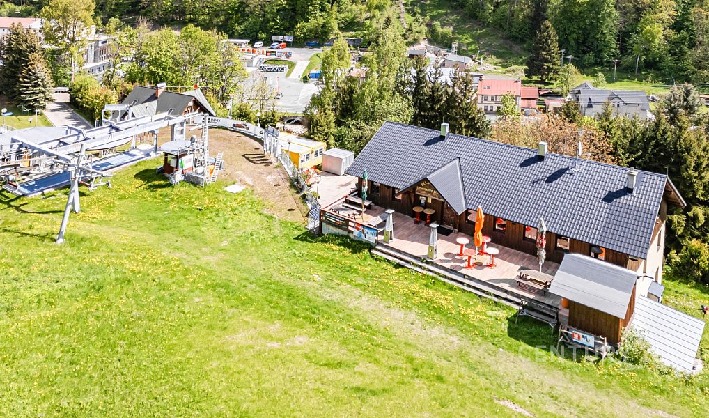 Prodej ubytovacího objektu 844 m², Vrchlabí – náhled fotky 3