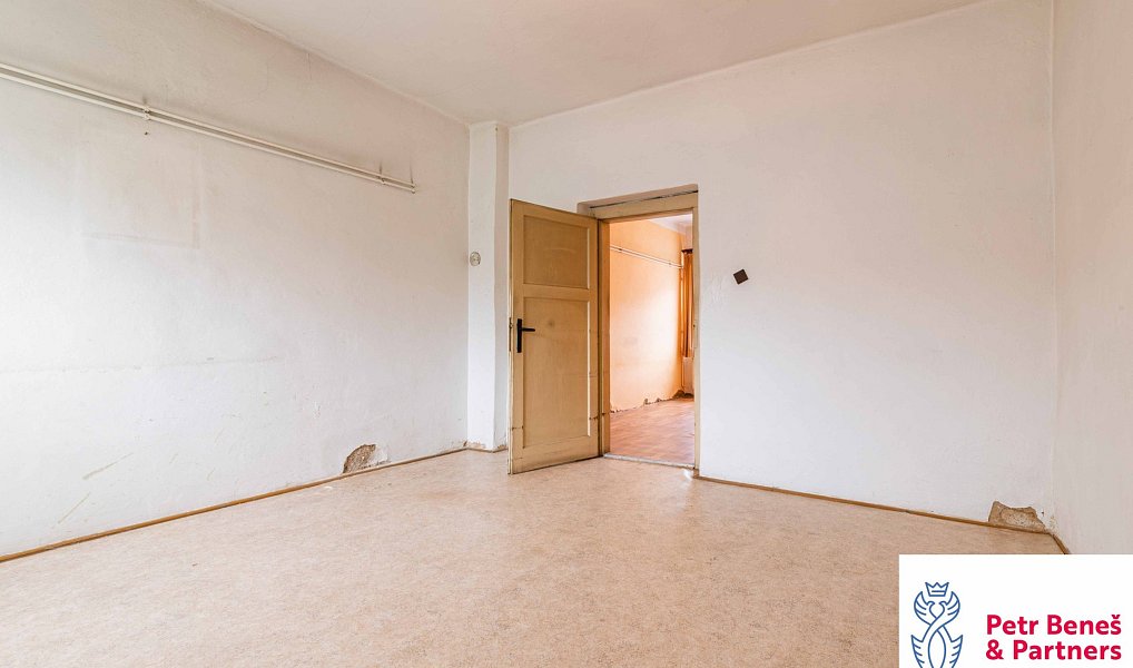 Prodej domu 55 m² s pozemkem 1 024 m², Krupá – náhled fotky 18