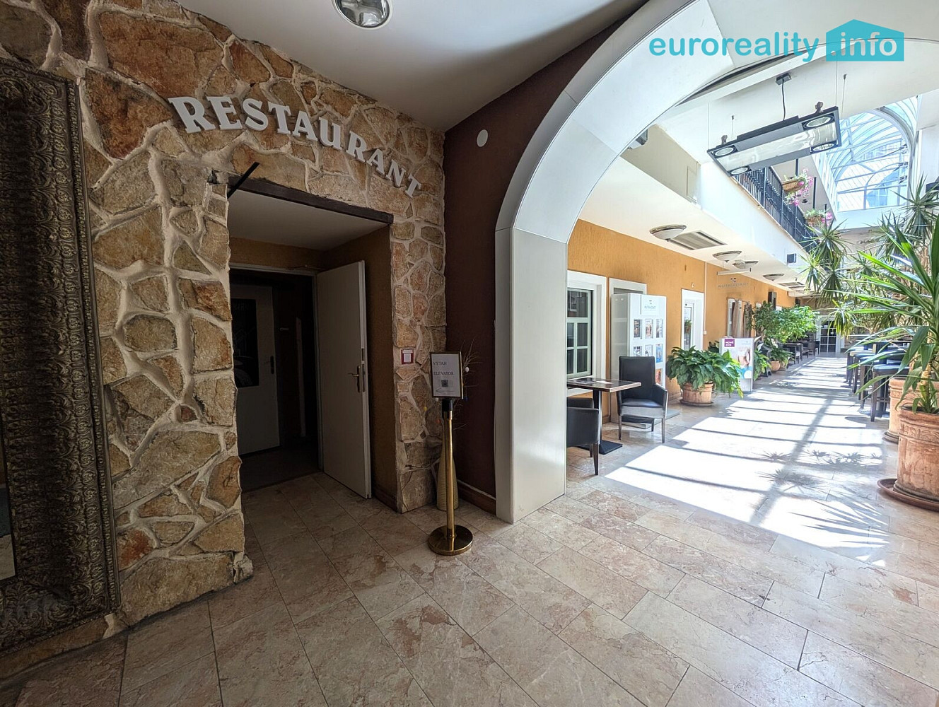 Pronájem restaurace 75 m²