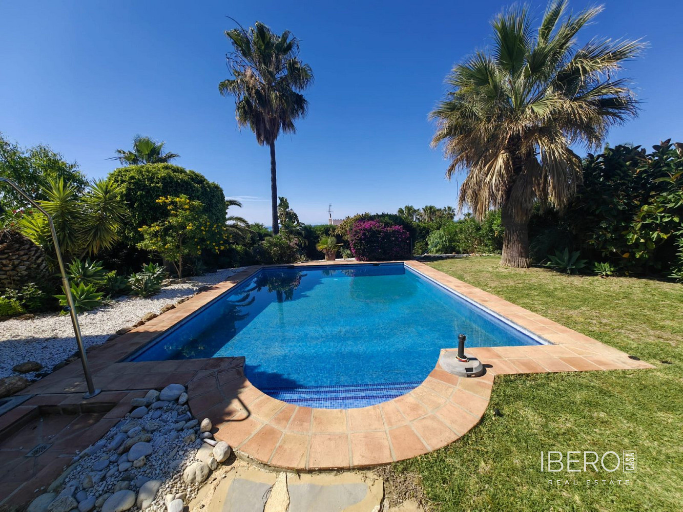 Casa 4+kk – Estepona, Barriada Islas Canarias - Vista 3