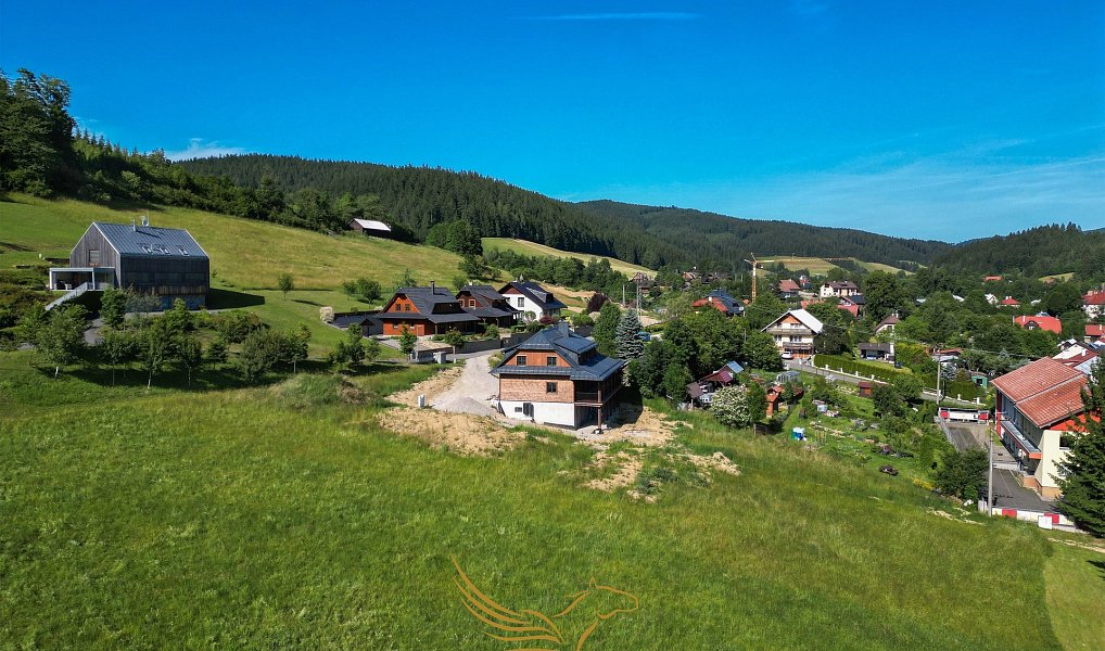 Prodej stavebního pozemku 1 951 m², Velké Karlovice – náhled fotky 2