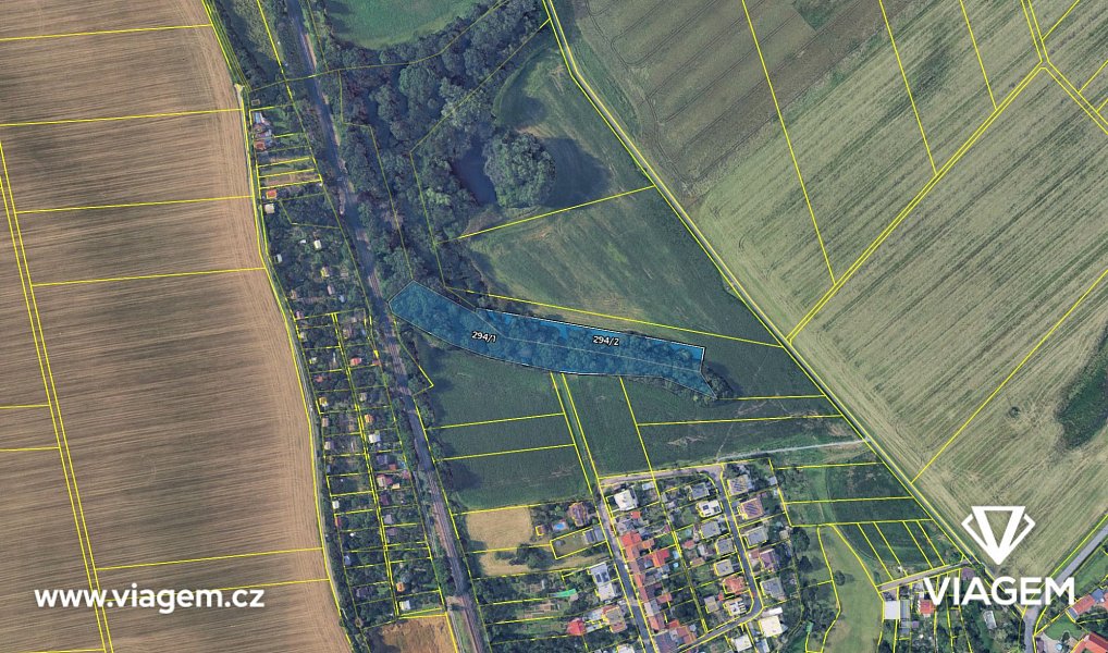 Prodej zahrady 1 334 m², Kožušany-Tážaly – náhled fotky 4