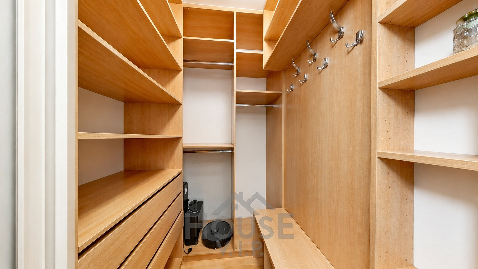 Prodej bytu 1+kk 34 m² – fotografie 2