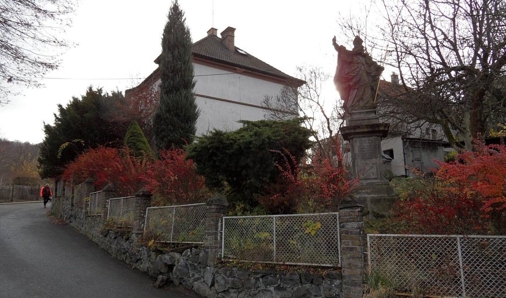 Prodej domu 174 m² s pozemkem 662 m², Benešov nad Ploučnicí – náhled fotky 3