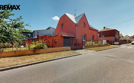 Prodej domu 169 m² s pozemkem 495 m², Sekeřická, Praha 9 - Horní Počernice