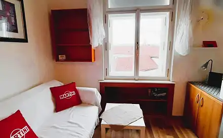 Pronájem bytu 1+kk 28 m², Na bojišti, Praha 2 - Nové Město