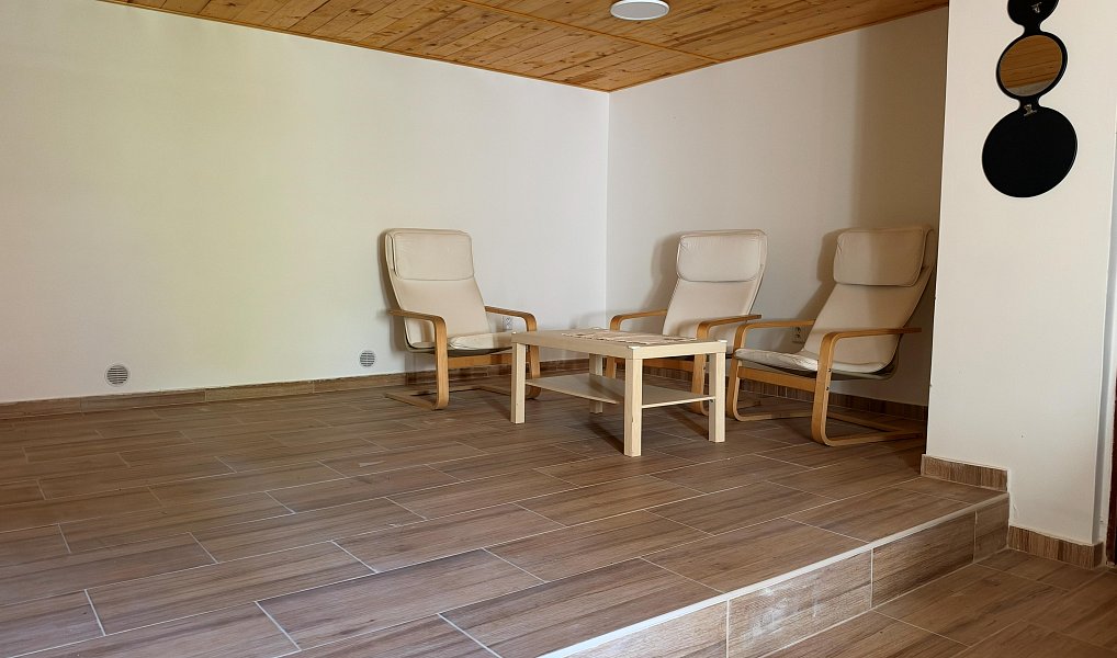 Prodej chalupy 347 m² s pozemkem 1 950 m², Arnolec – náhled fotky 10
