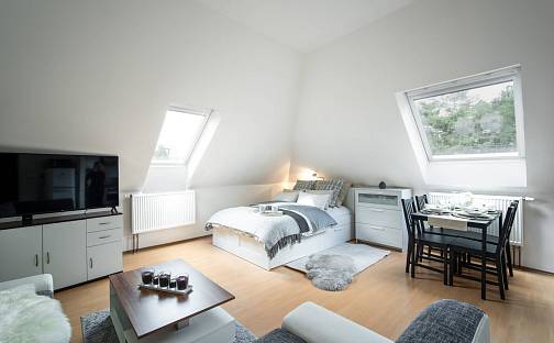 Prodej bytu 1+kk 51 m², V borovičkách, Praha 5 - Stodůlky