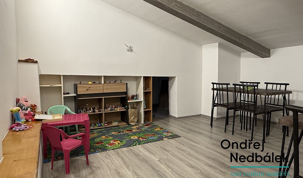 Pronájem restaurace 135 m², Vsetín – náhled fotky 6