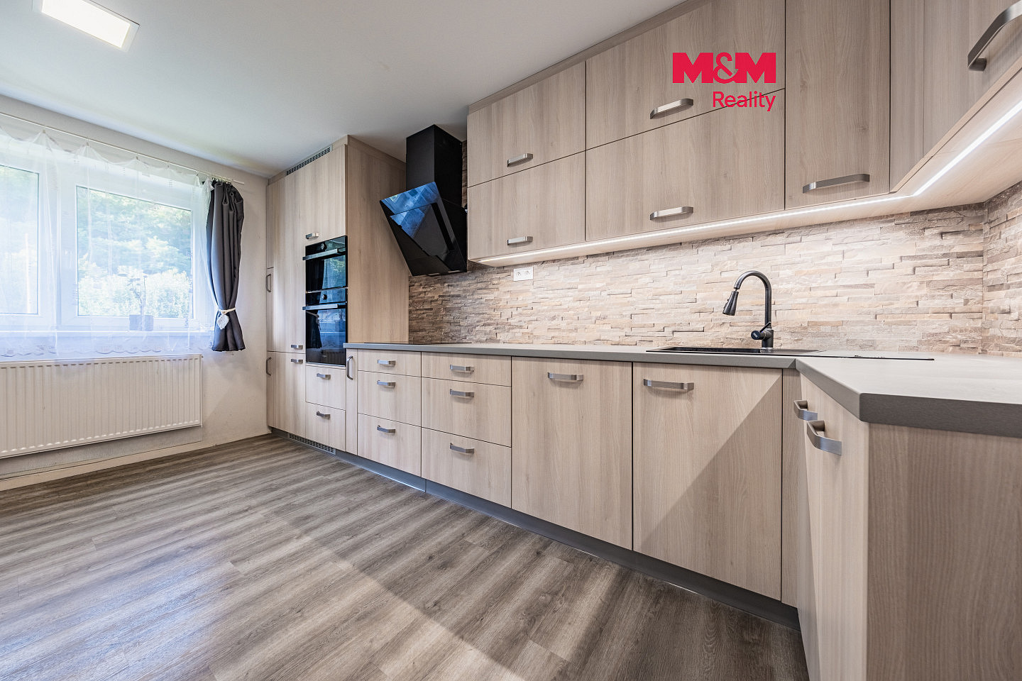 Prodej domu 131 m² s pozemkem 1 031 m²