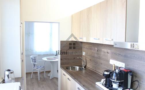 Prodej bytu 2+1 62 m², Čéčova, České Budějovice - České Budějovice 3