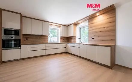 Prodej domu 99 m² s pozemkem 748 m², 17. listopadu, Vejprty, okres Chomutov