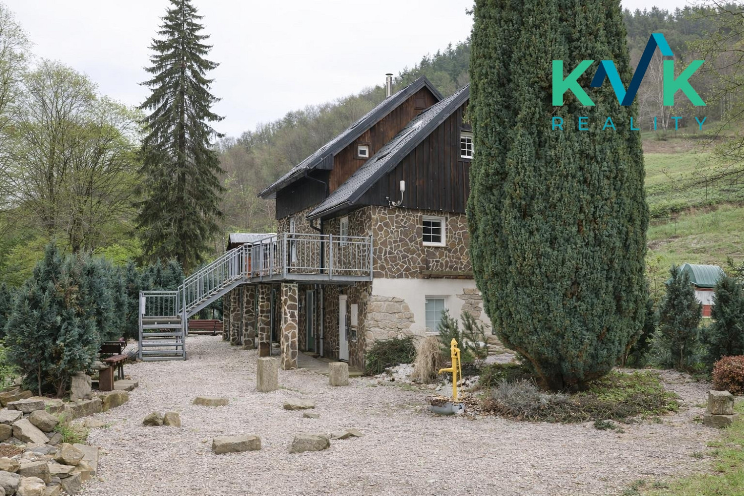 Prodej domu 149 m² s pozemkem 740 m²