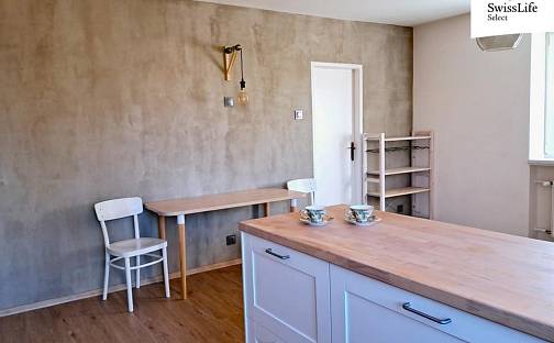 Pronájem bytu 3+kk 82 m², Klecany, okres Praha-východ