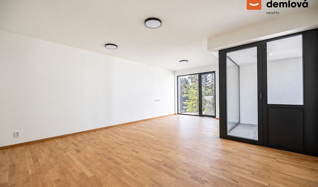 Pronájem bytu 2+kk 54 m², Ostrava – náhled fotky 3