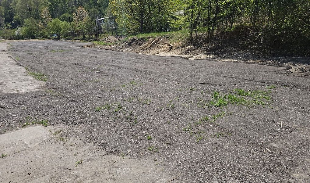 Pronájem stavebního pozemku 1 000 m², Bělá pod Bezdězem – náhled fotky 2