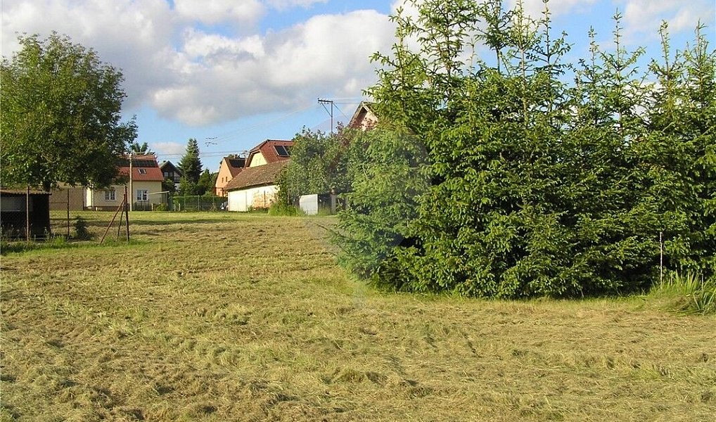 Prodej stavebního pozemku 1 492 m², Lnáře – náhled fotky 4